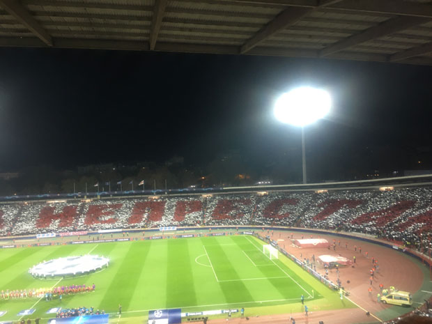 НЕКА БУДЕ БОРБА НЕПРЕСТАНА: Спектакуларна кореографија Звездиних навијача (ВИДЕО)